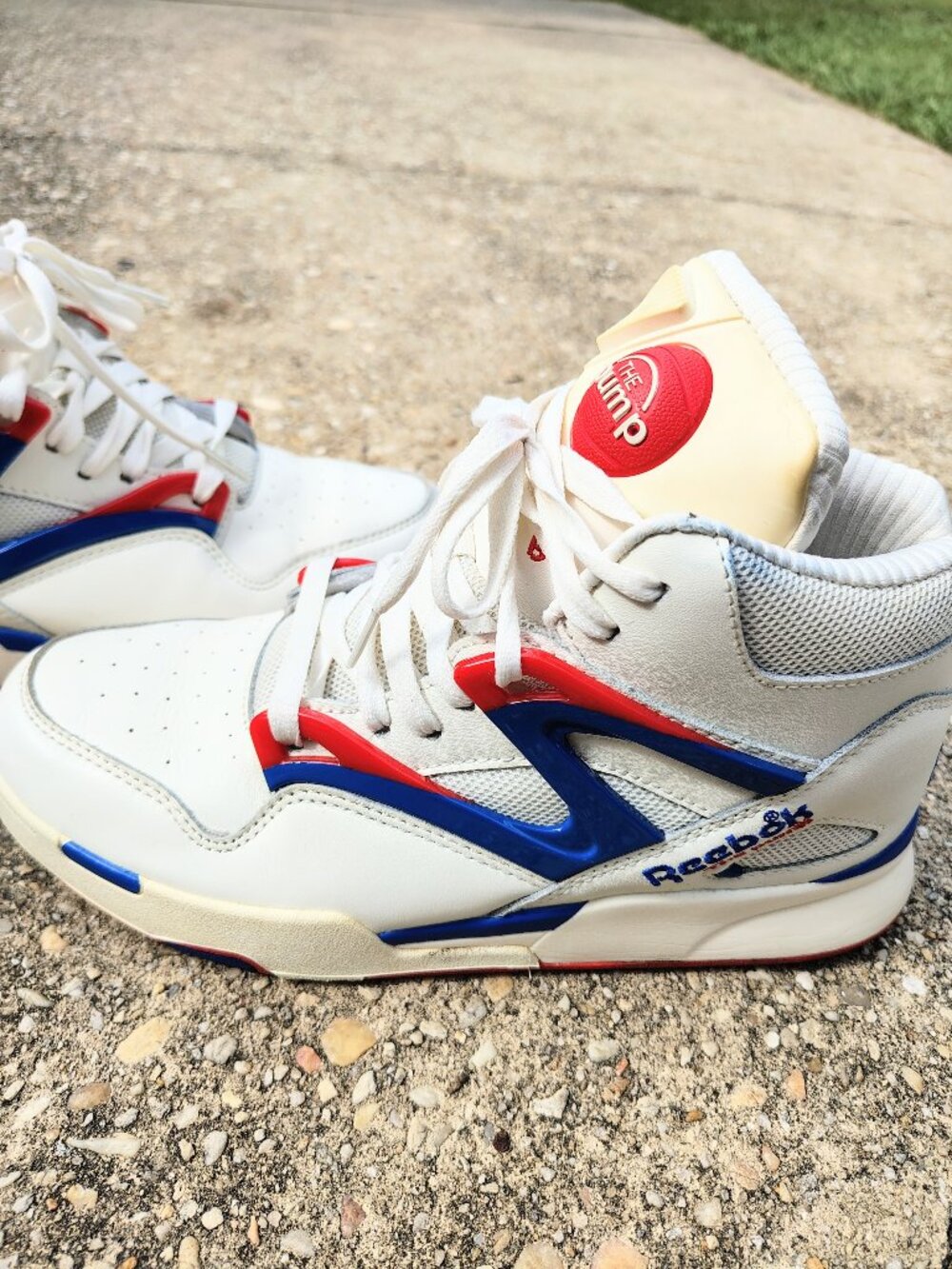 Reebok Pump Omni Zone II "Chalk Vector Blue